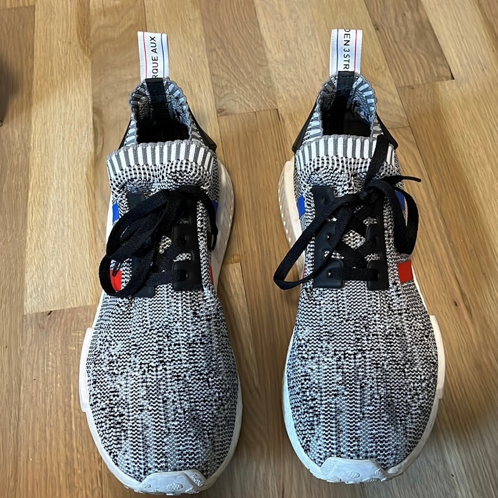 Adidas NMD R1 PK Tri-Color Men’s Size 10 grey red black blue knit
